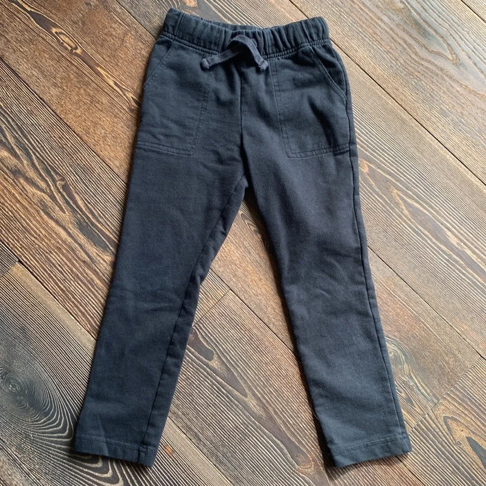 Bundle &‎ Save OshKosh Black Sweatpants with Pockets Comfy Everyday Pants 6/6A